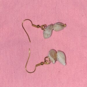 Shell earrings